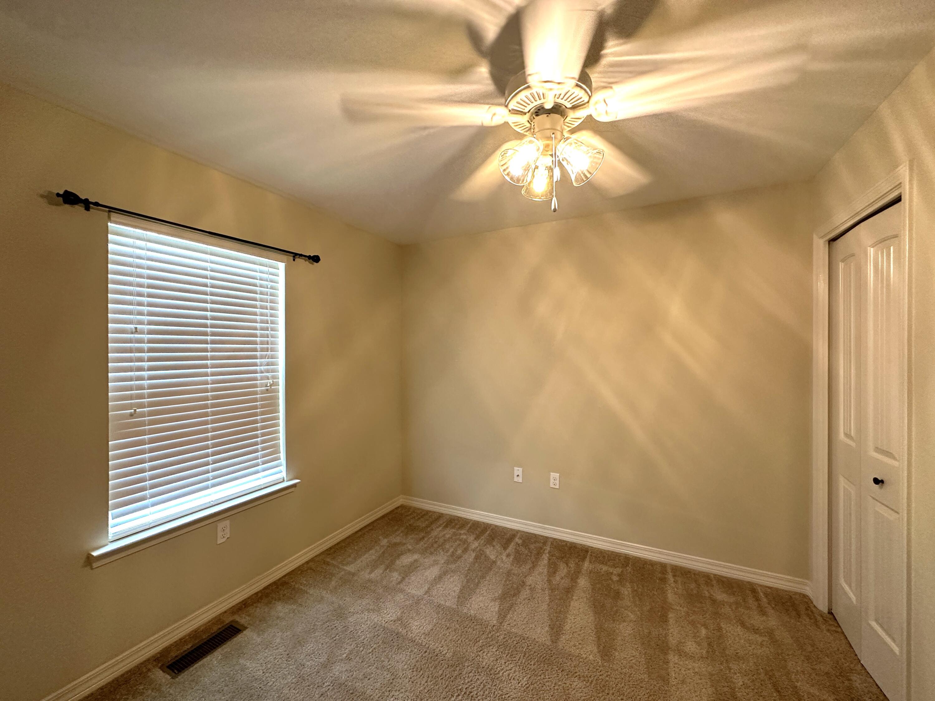 SANDY RIDGE ESTATES - Residential Lease