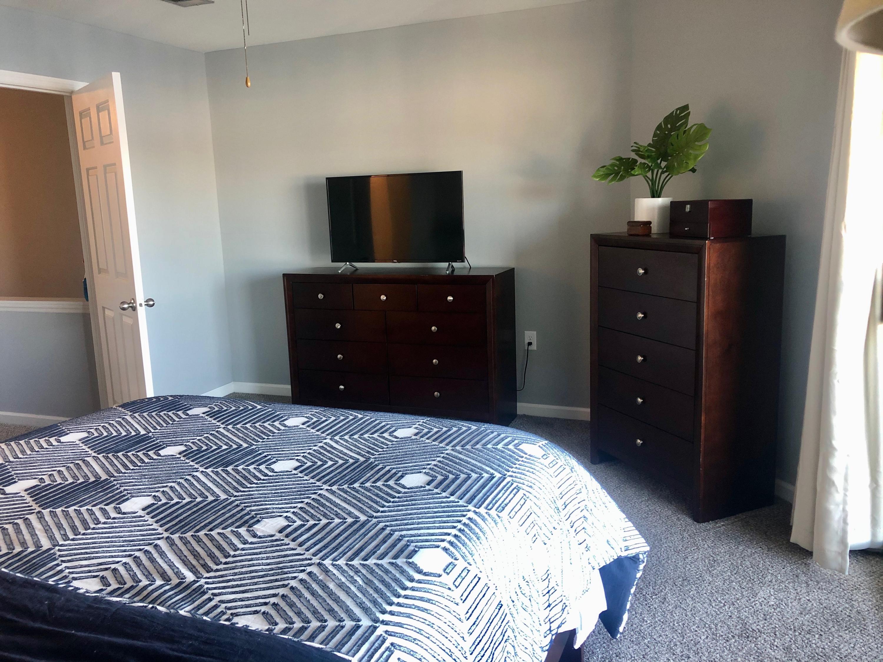 SNUG HARBOR - Residential Lease