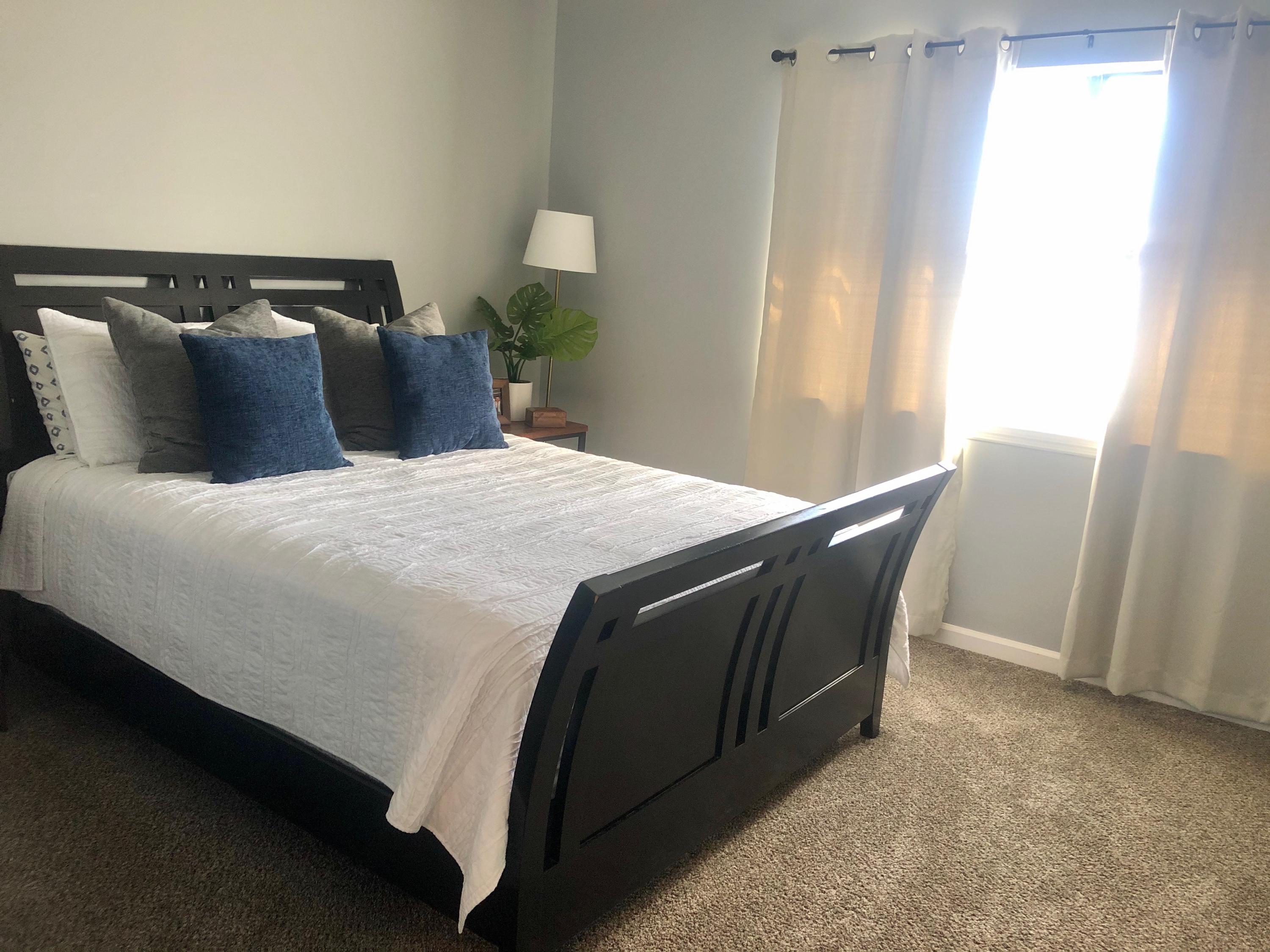 SNUG HARBOR - Residential Lease