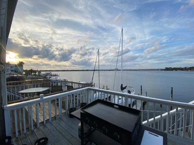 SNUG HARBOR - Residential Lease