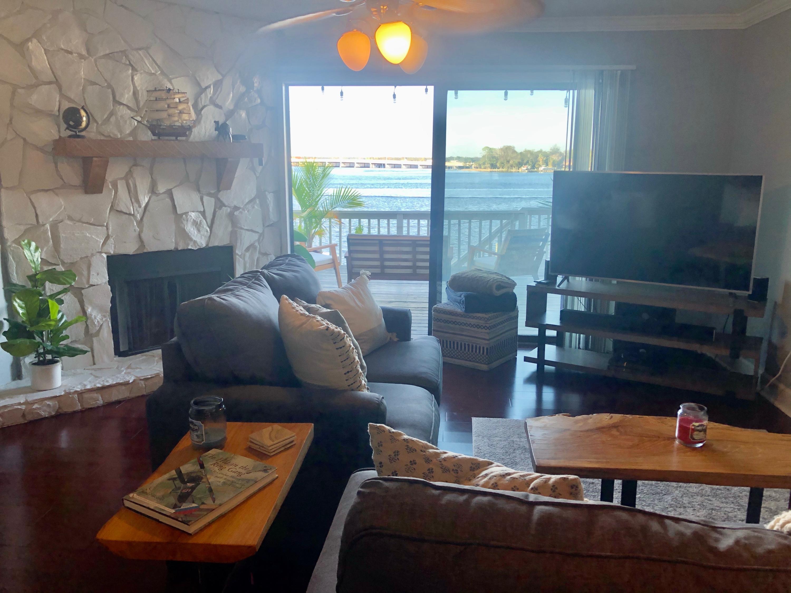 SNUG HARBOR - Residential Lease