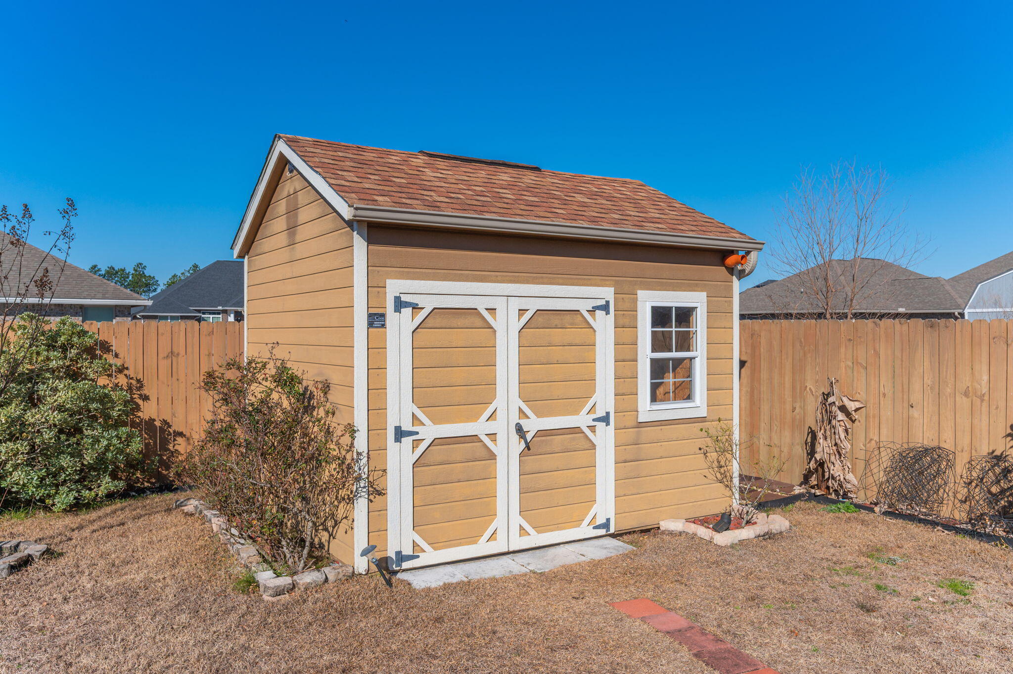 HOLLEY-CLIFF ESTATES - Residential