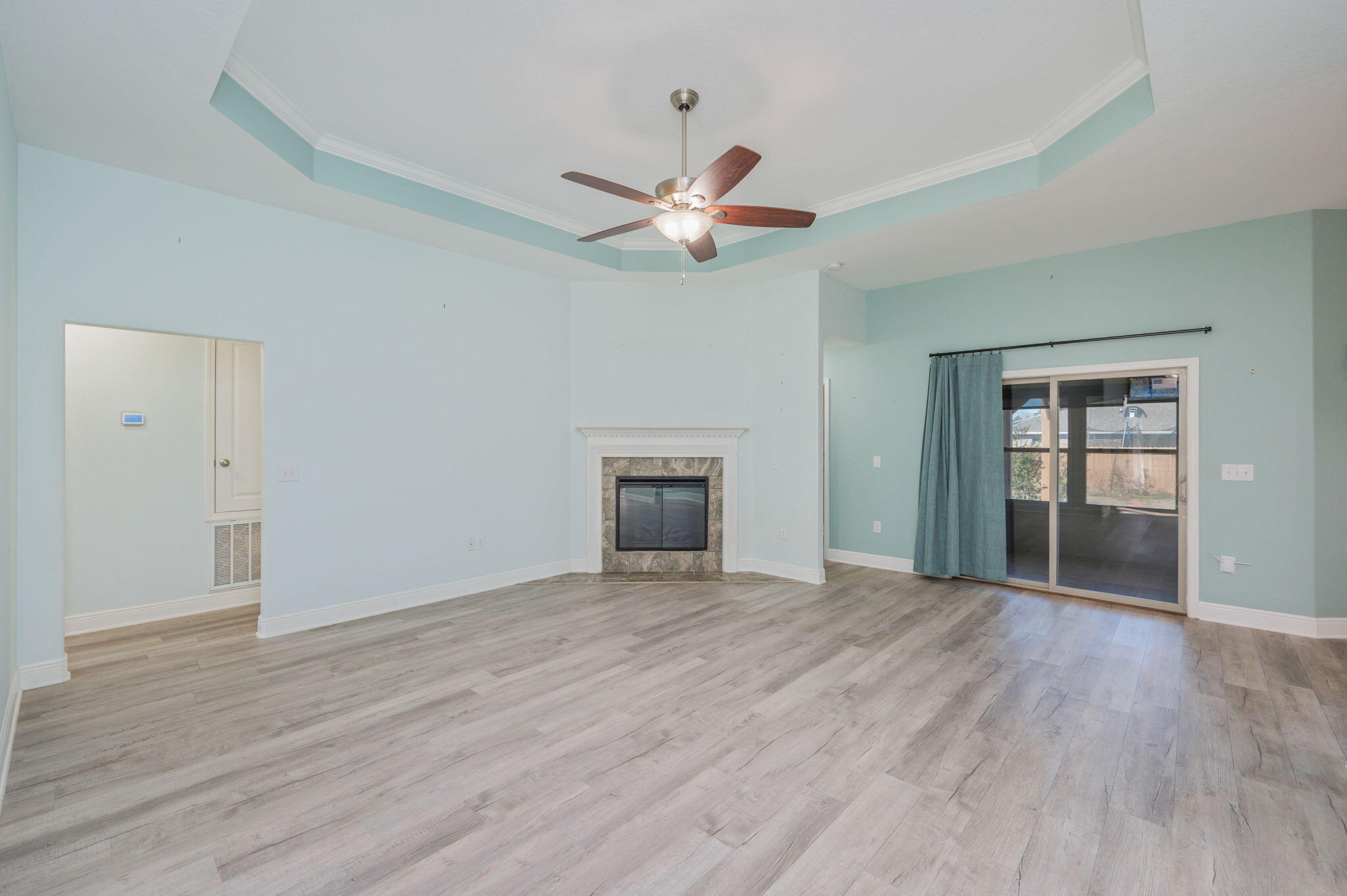 HOLLEY-CLIFF ESTATES - Residential