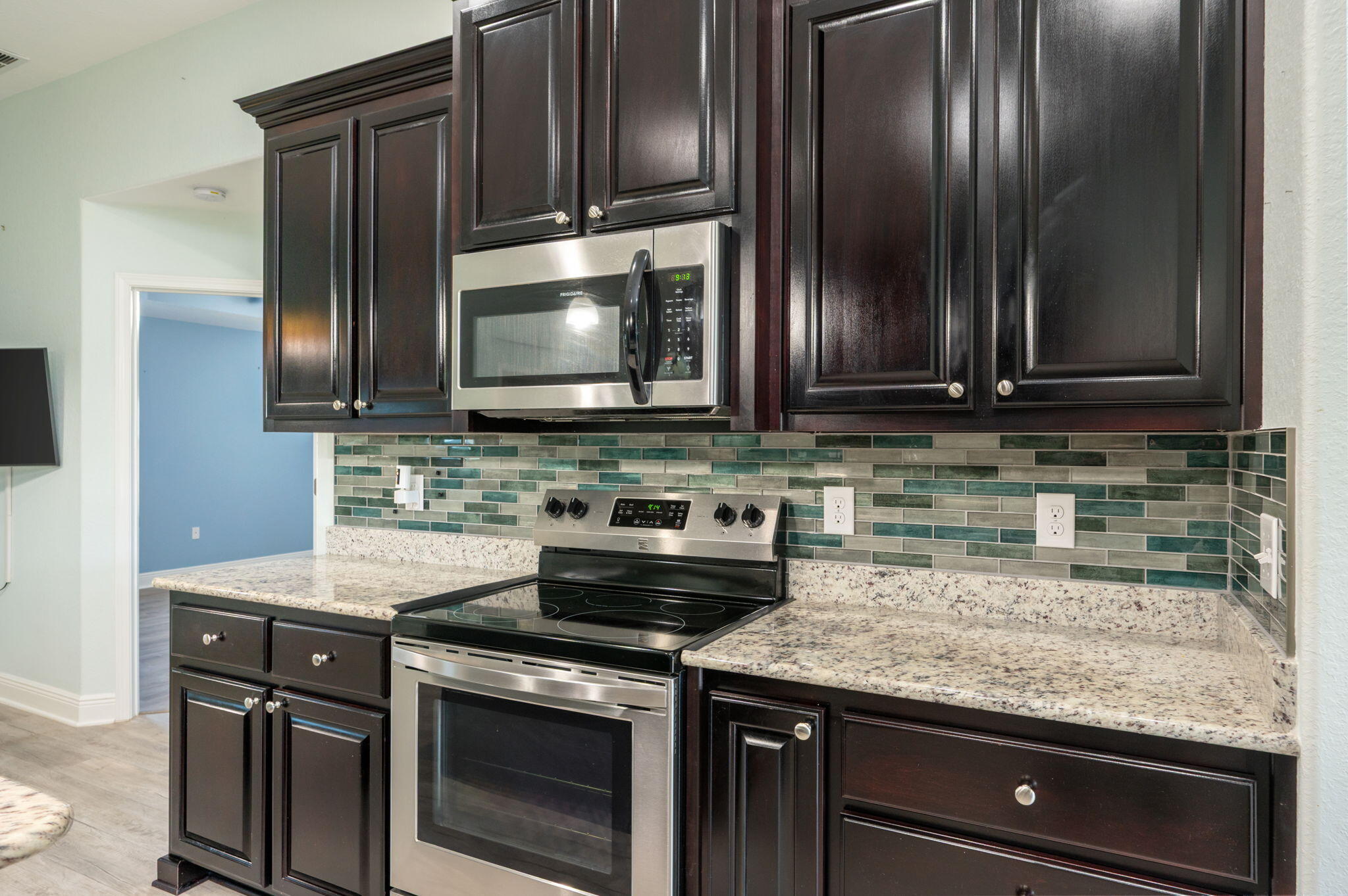 HOLLEY-CLIFF ESTATES - Residential