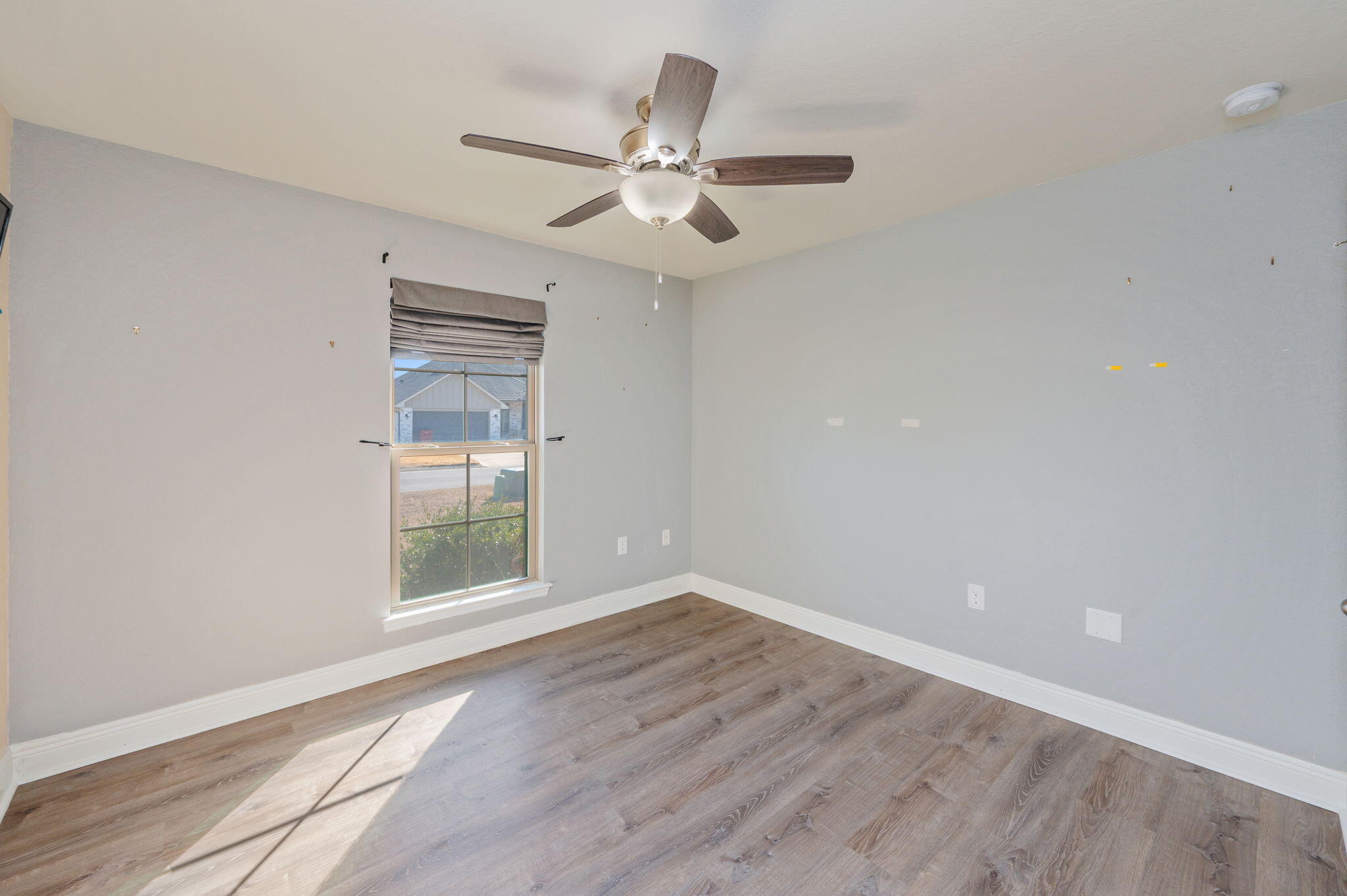 HOLLEY-CLIFF ESTATES - Residential