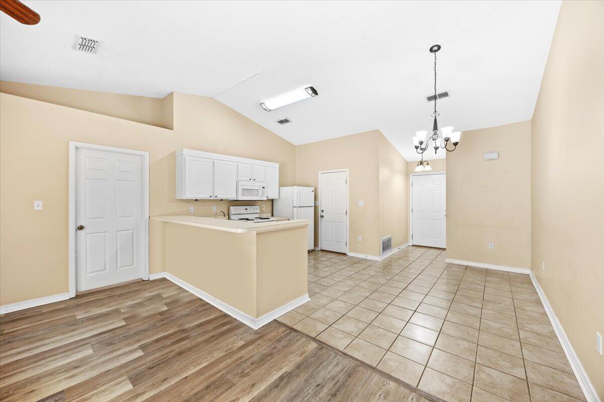 RIDGE CREST PH I - Residential