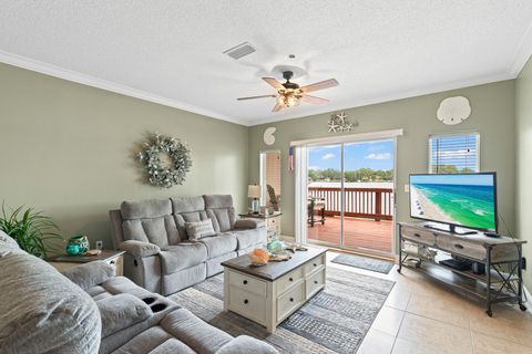 A home in Fort Walton Beach