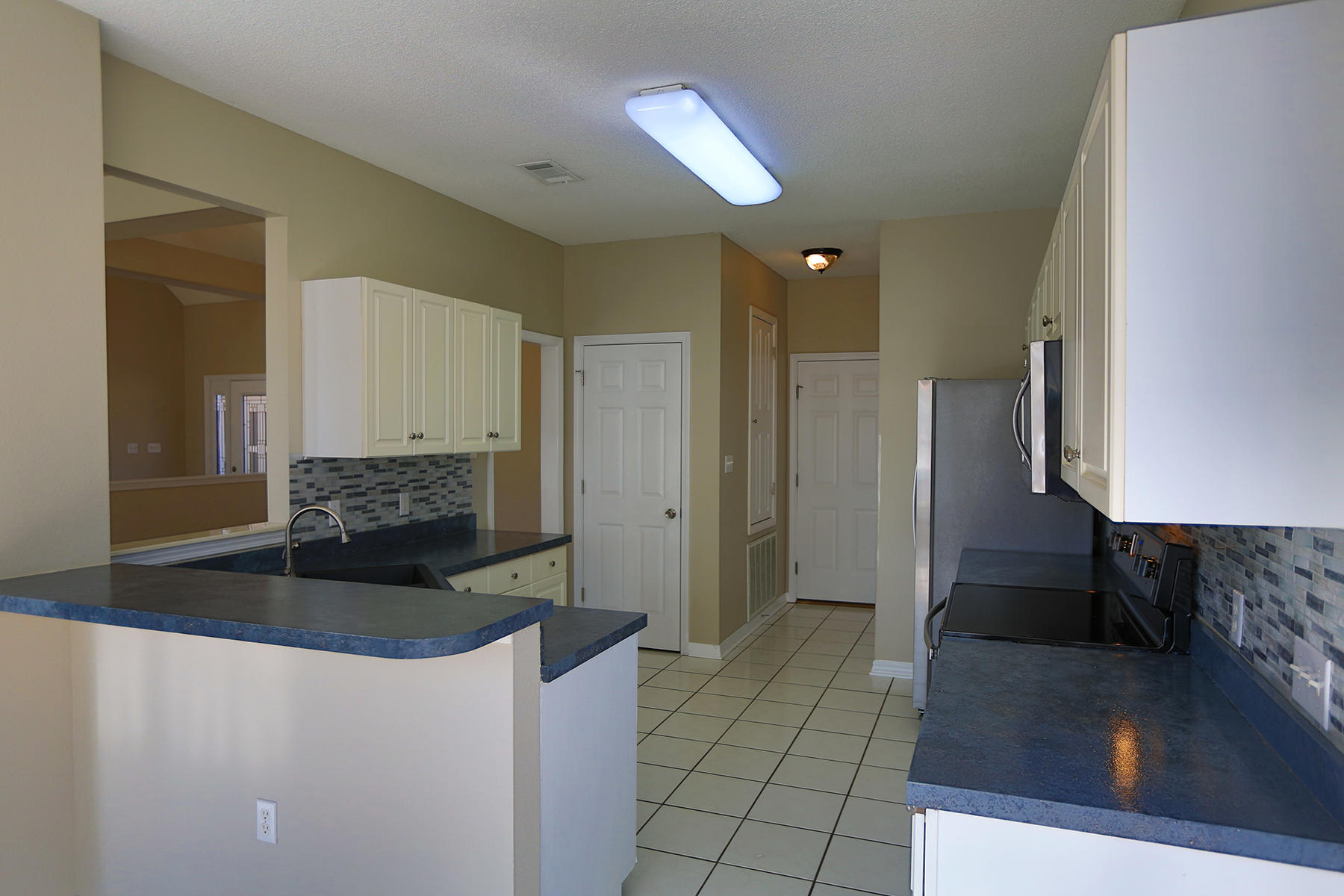 BAYSIDE PH 1 - Residential Lease