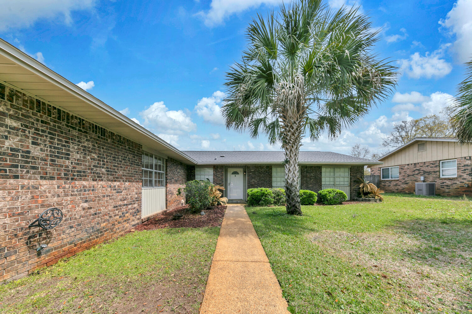 LAKEVIEW ESTATES - Residential