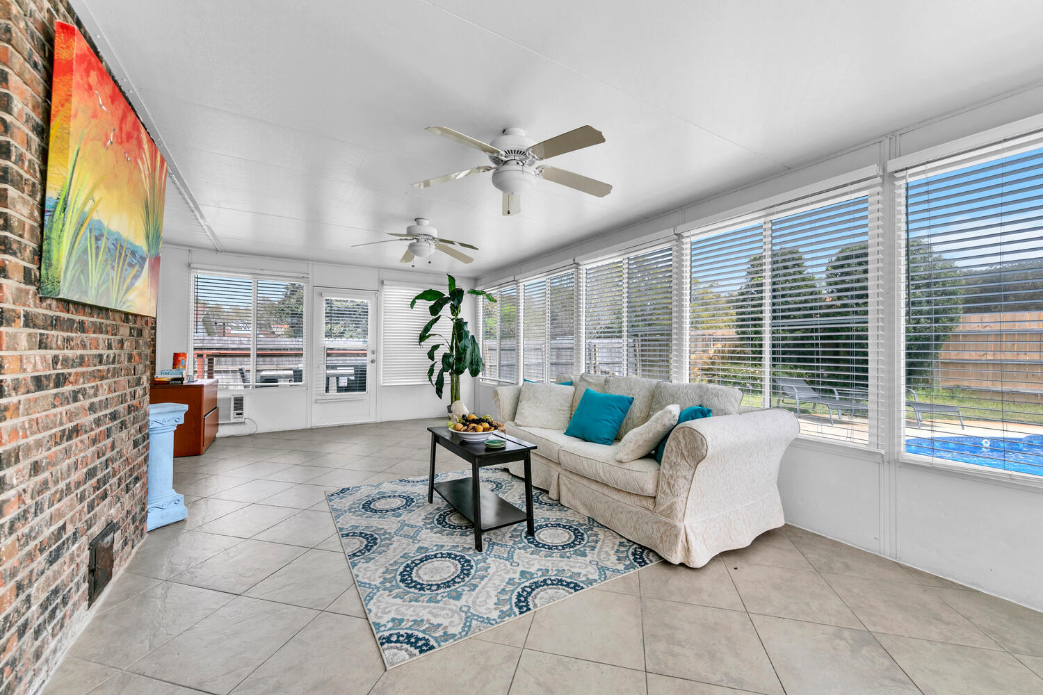 LAKEVIEW ESTATES - Residential