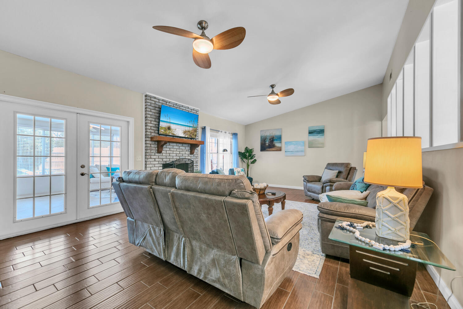 LAKEVIEW ESTATES - Residential