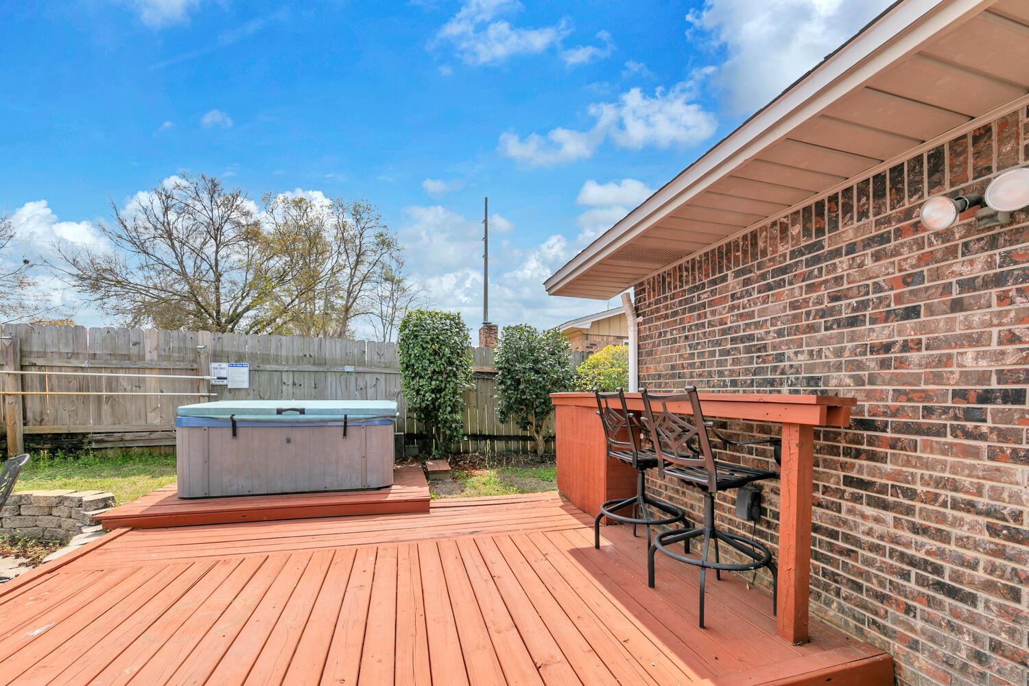 LAKEVIEW ESTATES - Residential