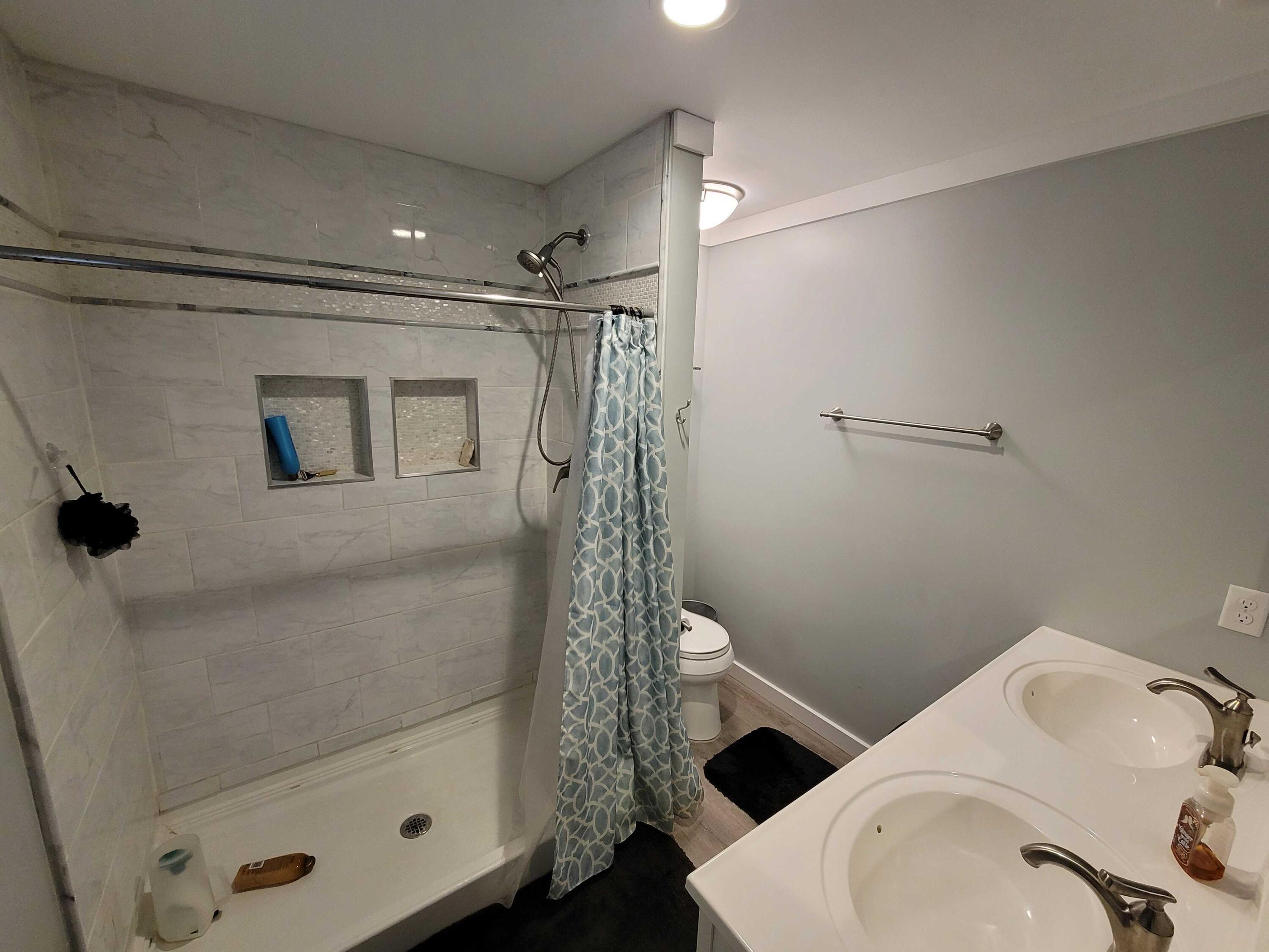 Elliotts Point - Residential