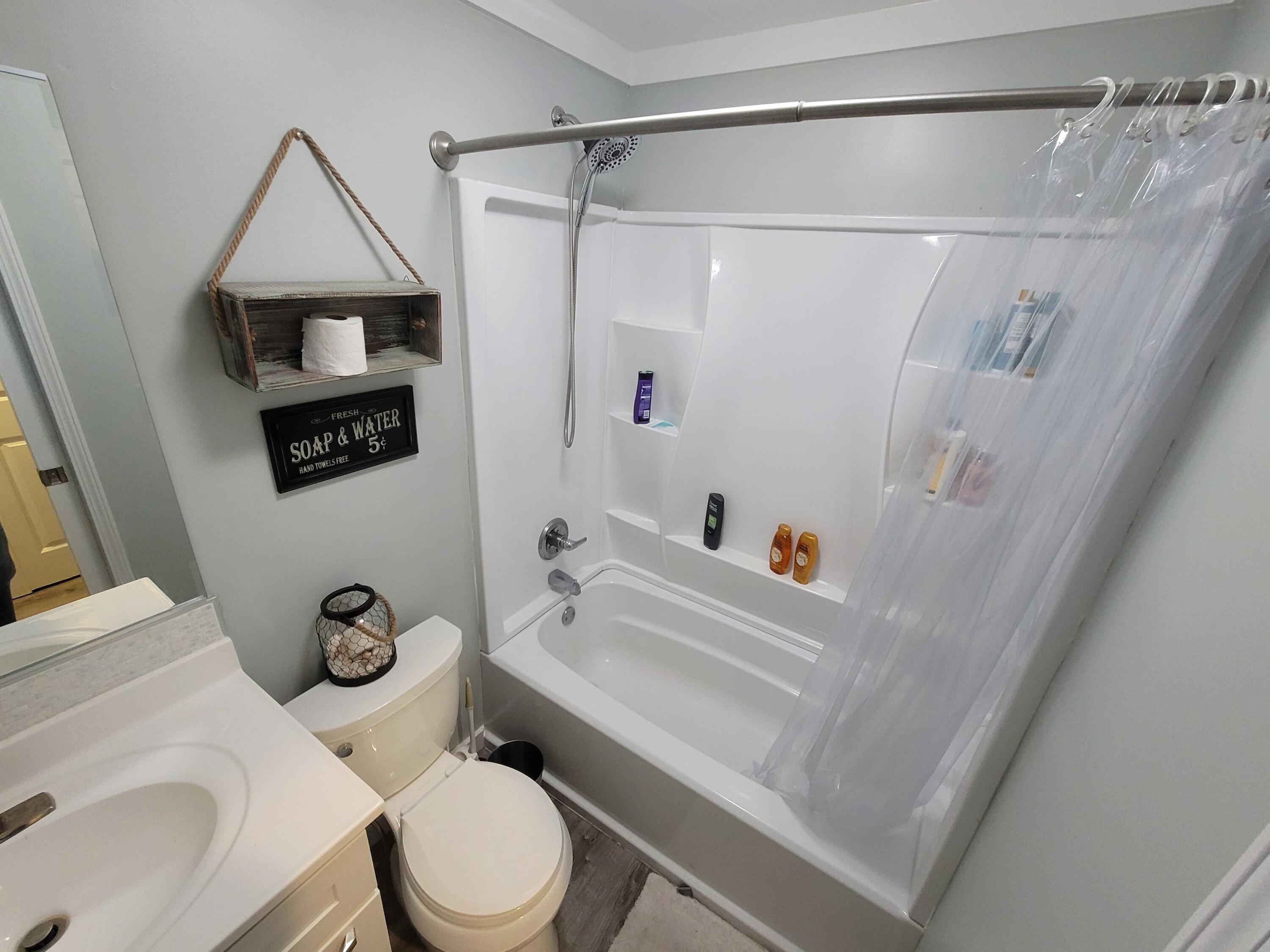 Elliotts Point - Residential