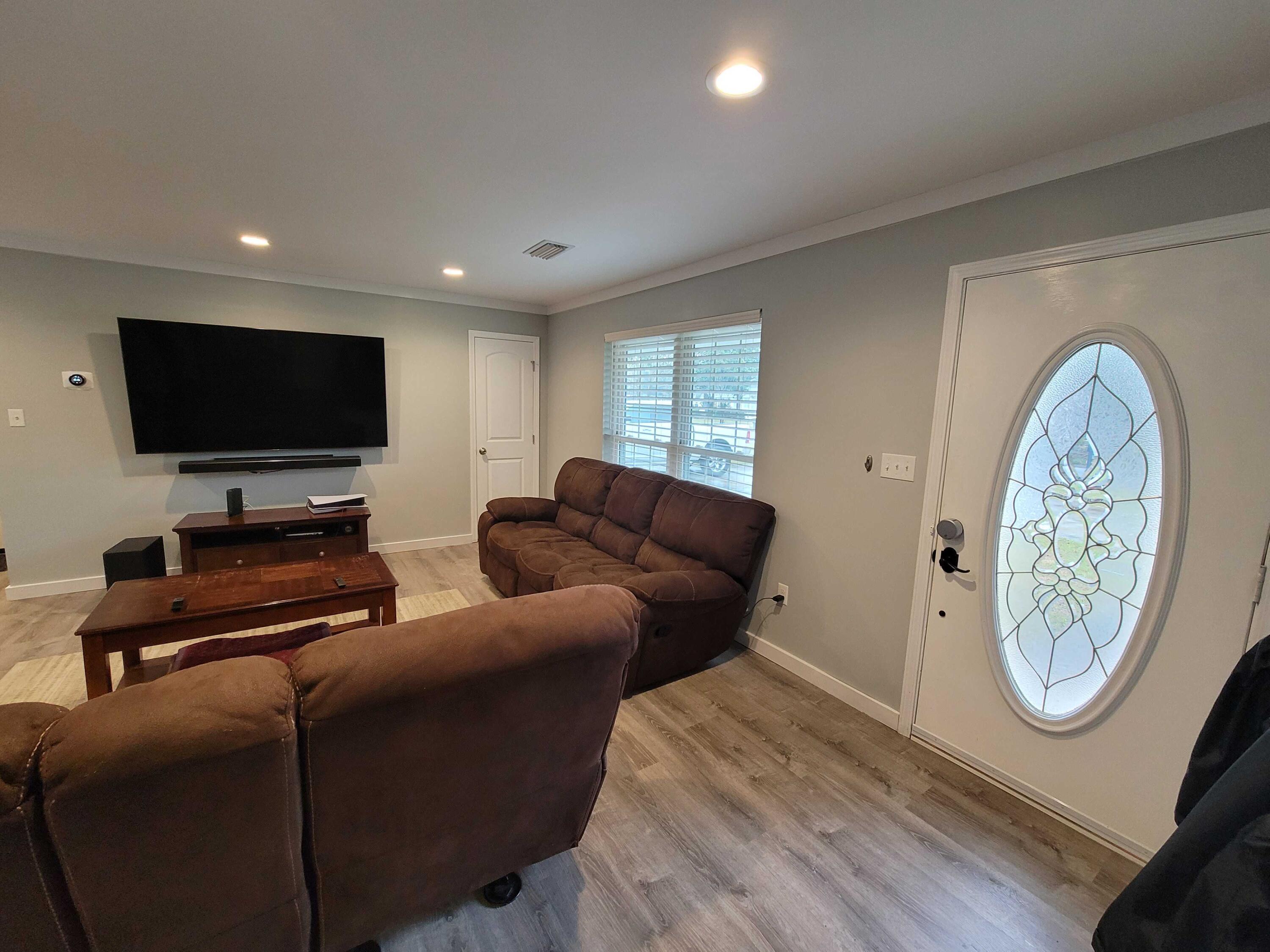 Elliotts Point - Residential