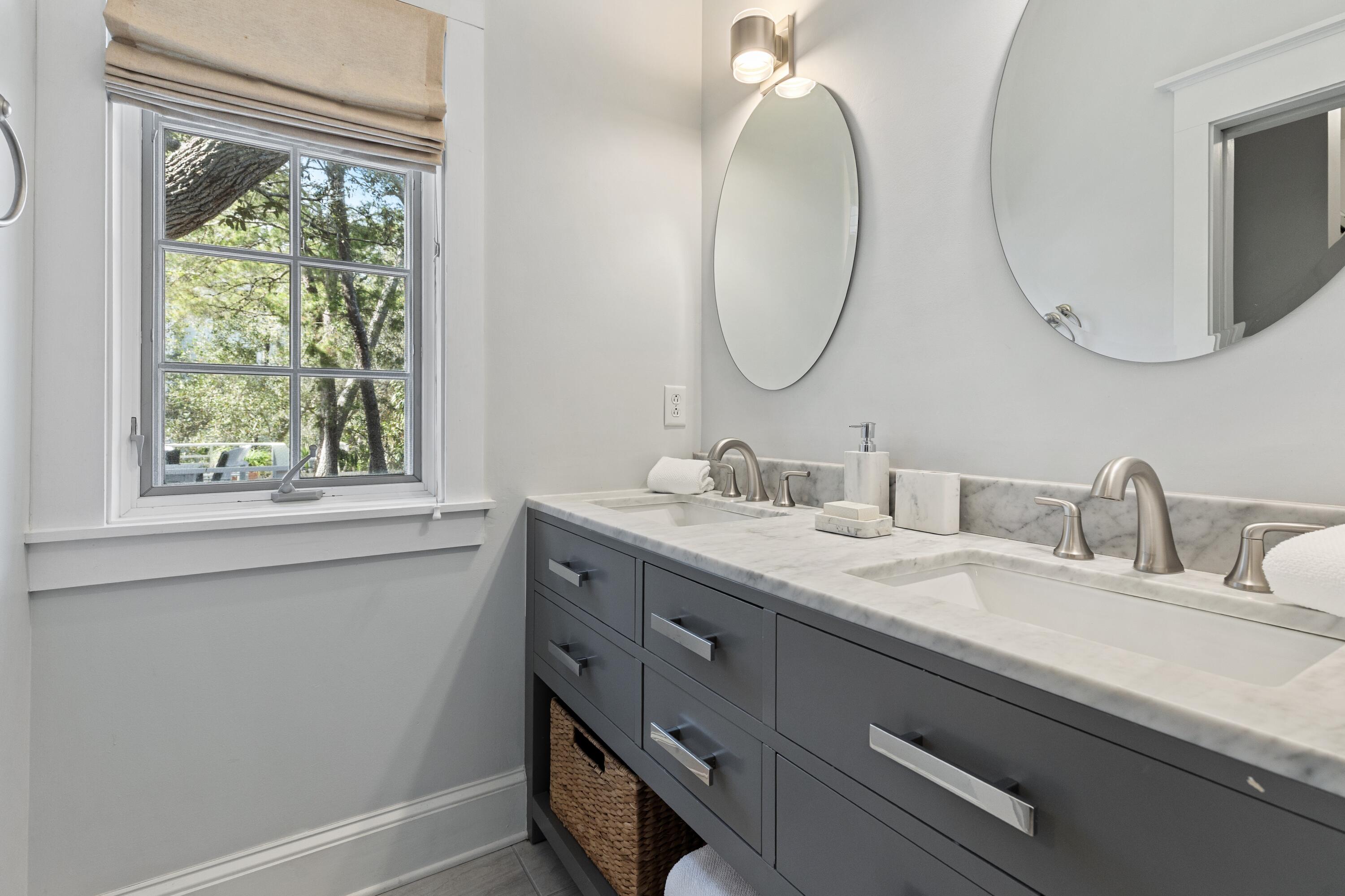 SEASIDE 04 - Residential