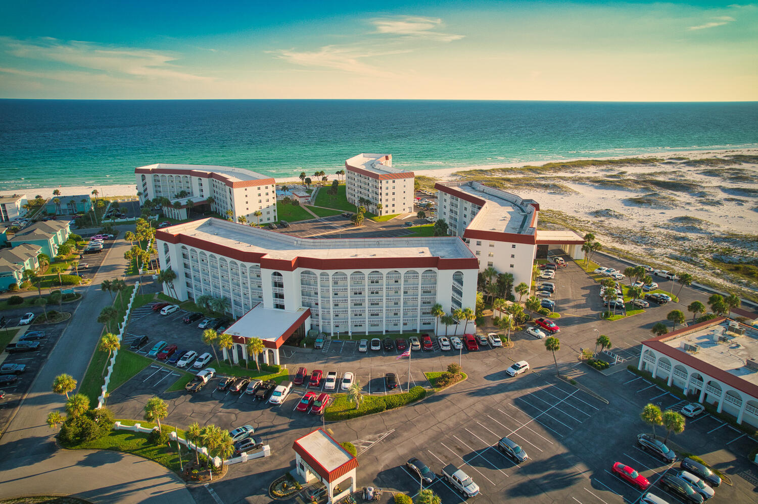 EL MATADOR CONDO - Residential