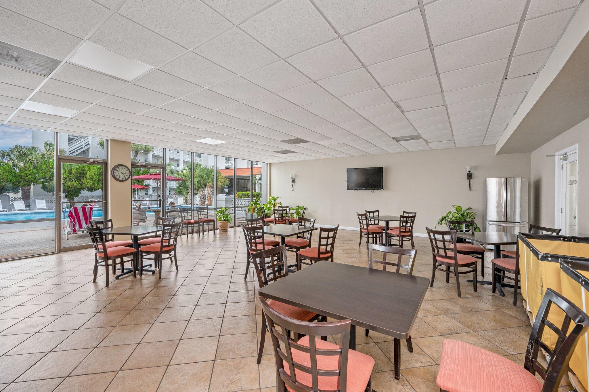 EL MATADOR CONDO - Residential
