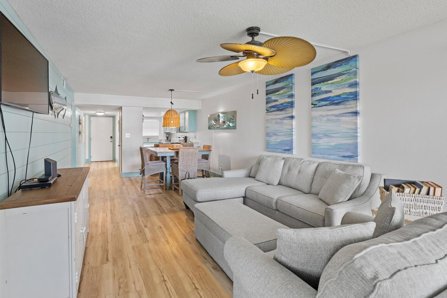 EL MATADOR CONDO - Residential