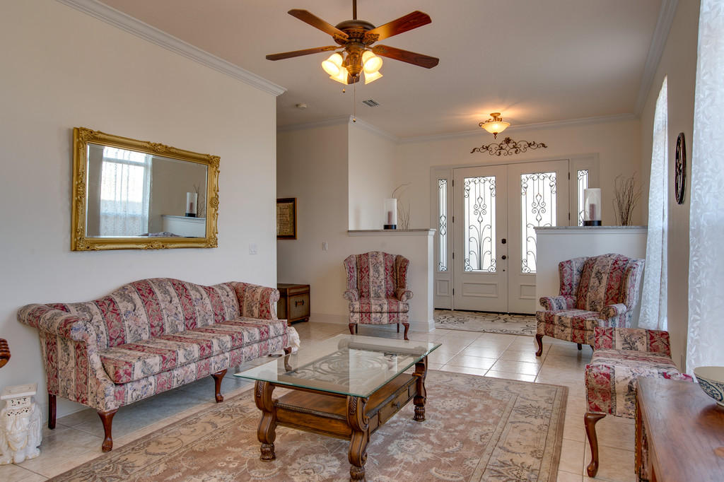 BRIDGEPORT COLONY - Residential