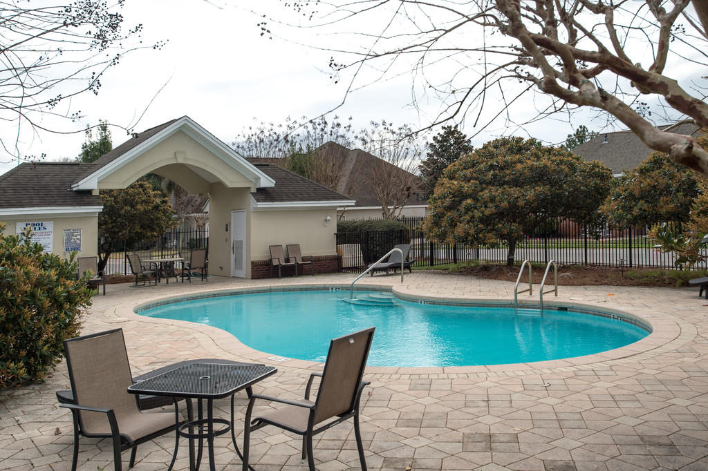 BRIDGEPORT COLONY - Residential