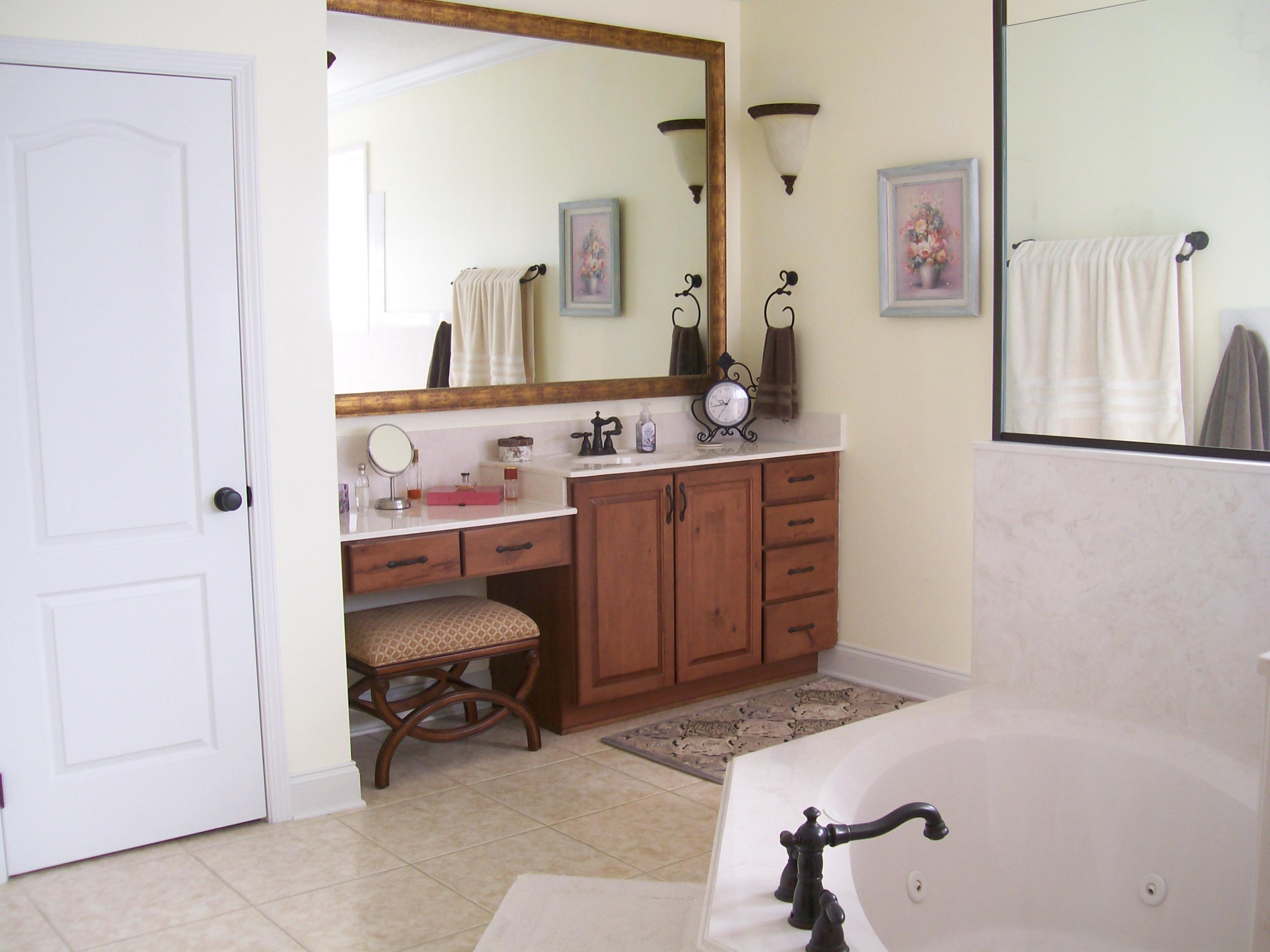 BRIDGEPORT COLONY - Residential