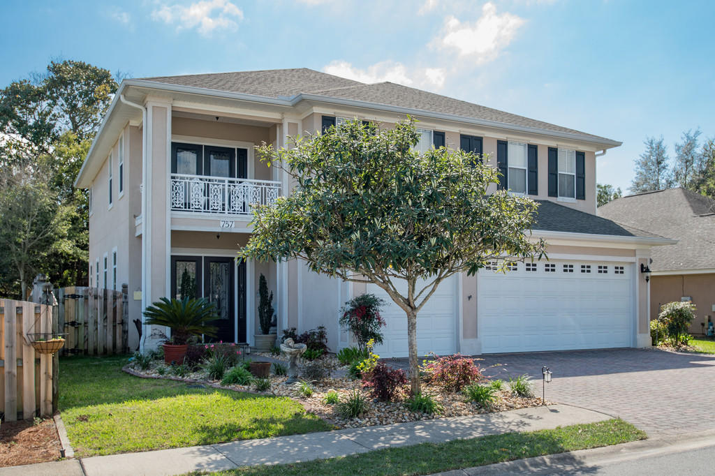 BRIDGEPORT COLONY - Residential