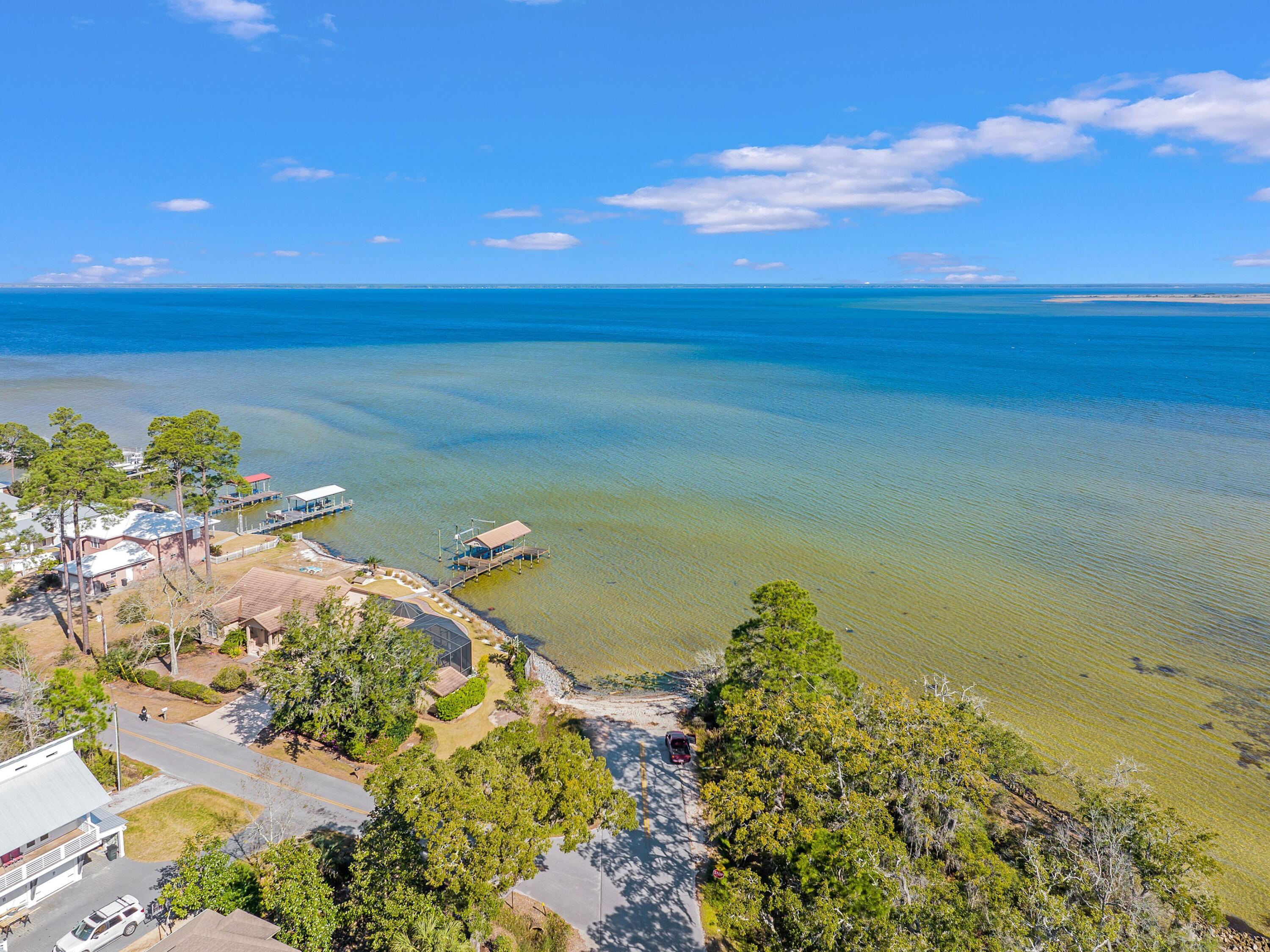 HIDDEN GROVE - Residential