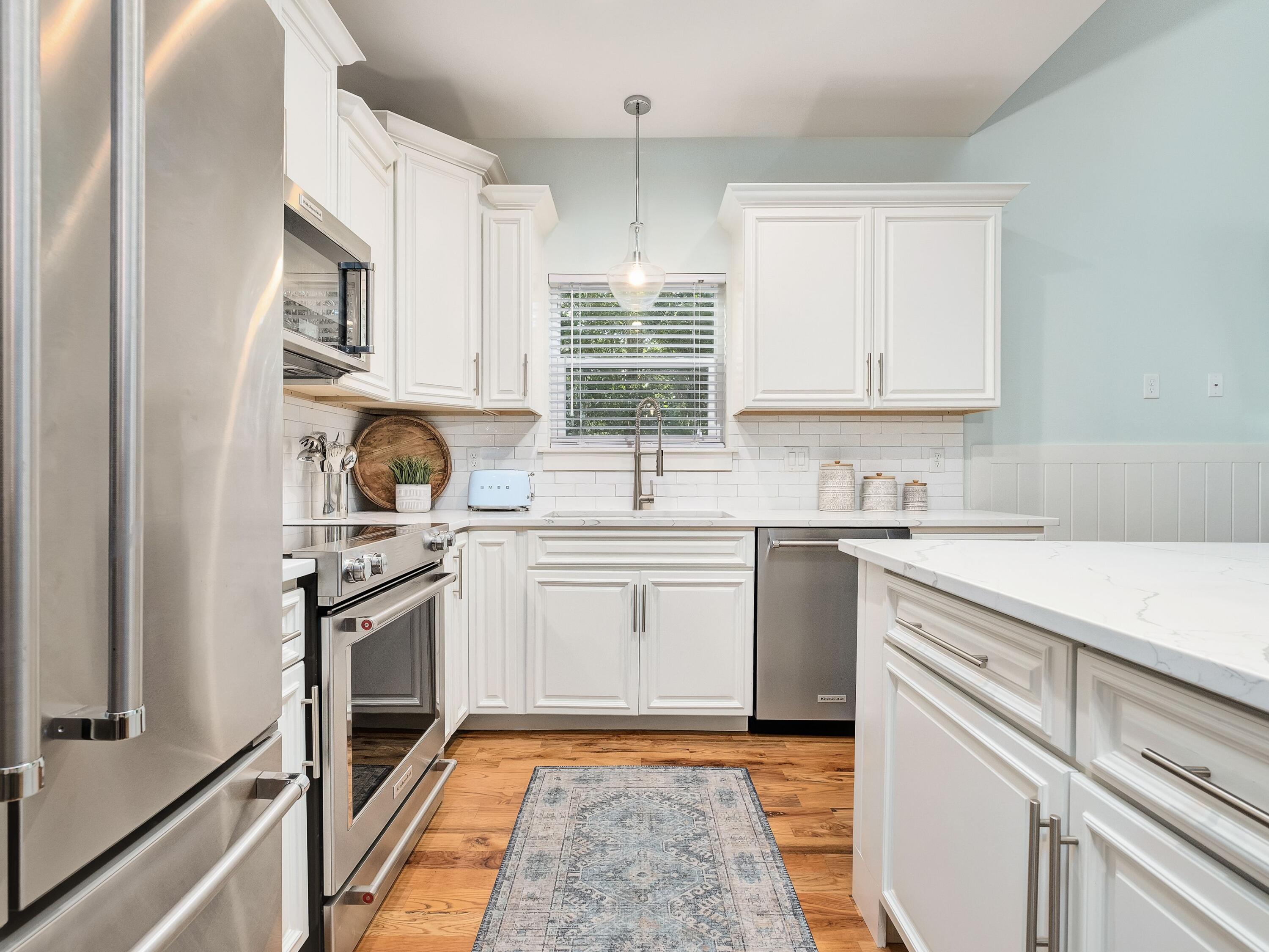 HIDDEN GROVE - Residential