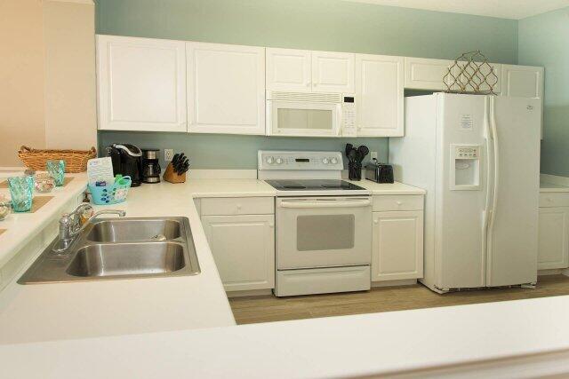 DESTIN WEST BEACH & BAY RESORT-GULFSIDE - Residential