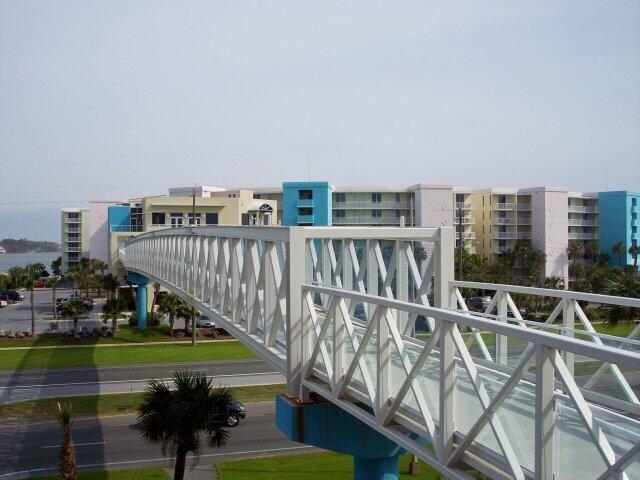 DESTIN WEST BEACH & BAY RESORT-GULFSIDE - Residential