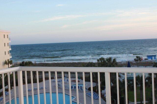 DESTIN WEST BEACH & BAY RESORT-GULFSIDE - Residential