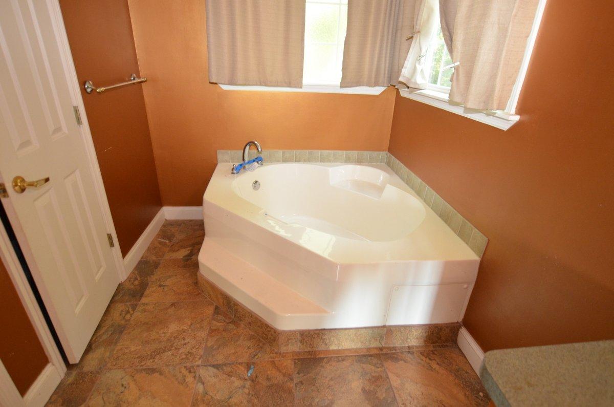 MCLAUGHLIN & HARRIS S/D - Residential