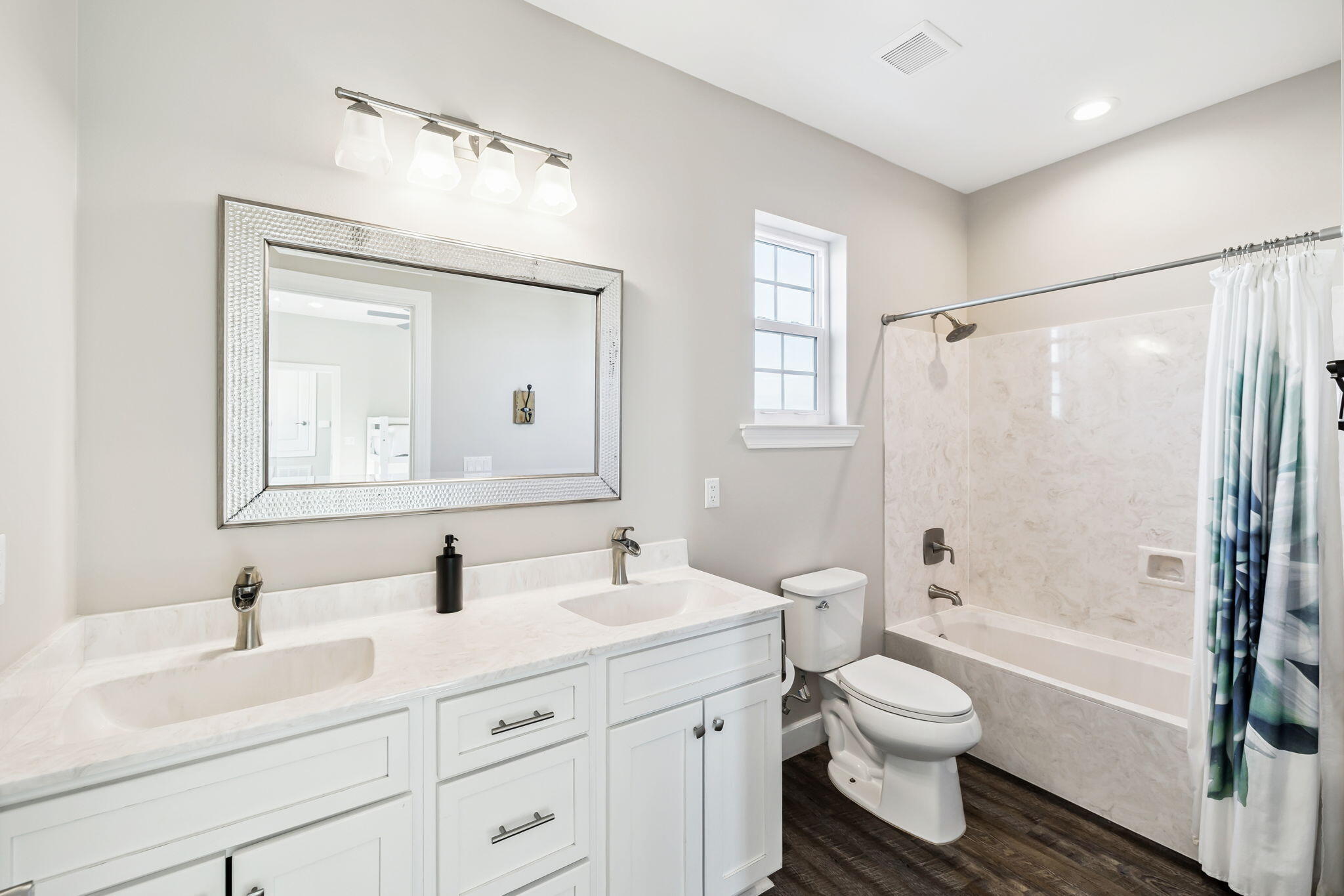 SUNDANCE - Residential