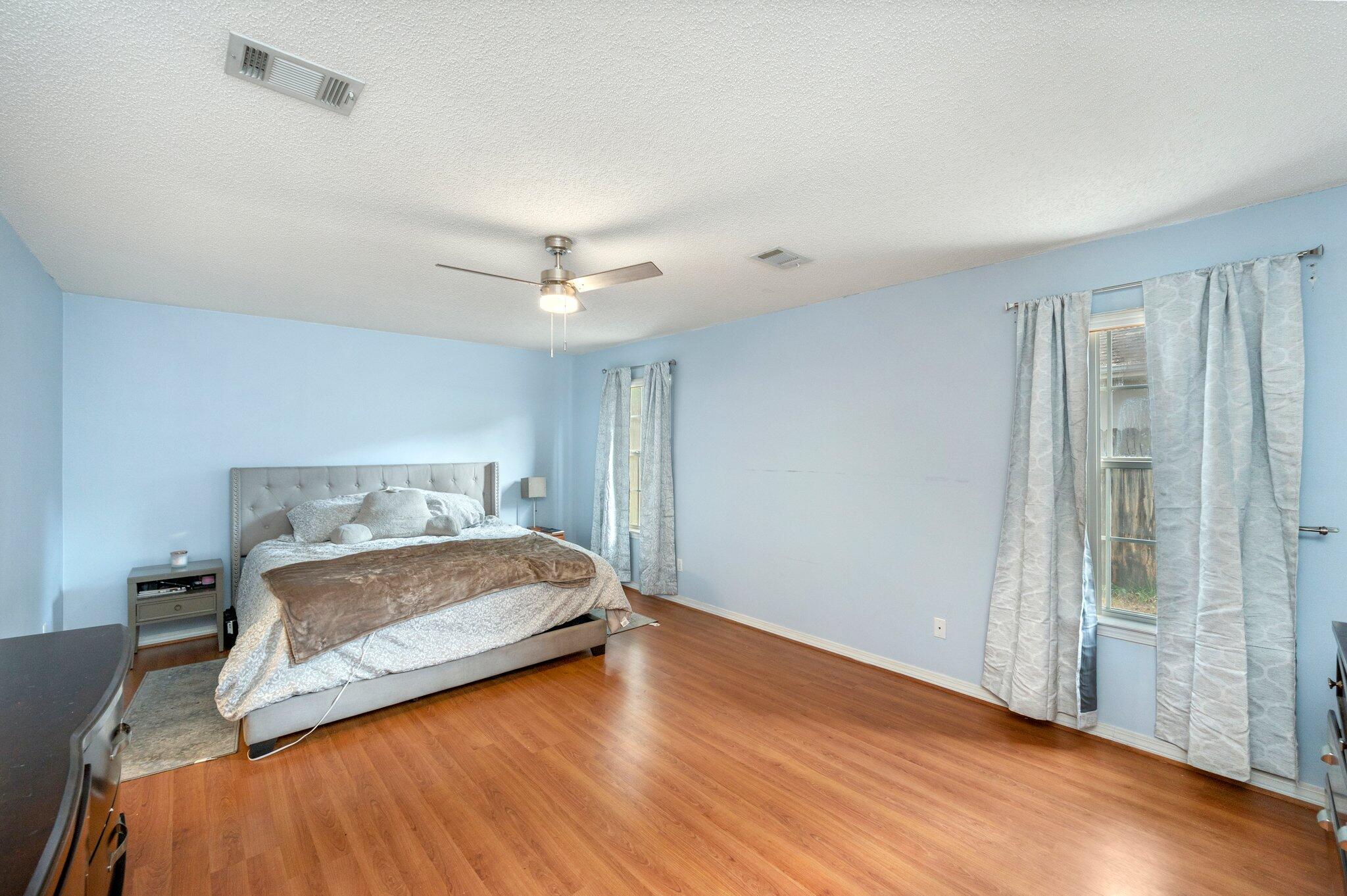 SHALIMAR COMMONS - Residential Lease