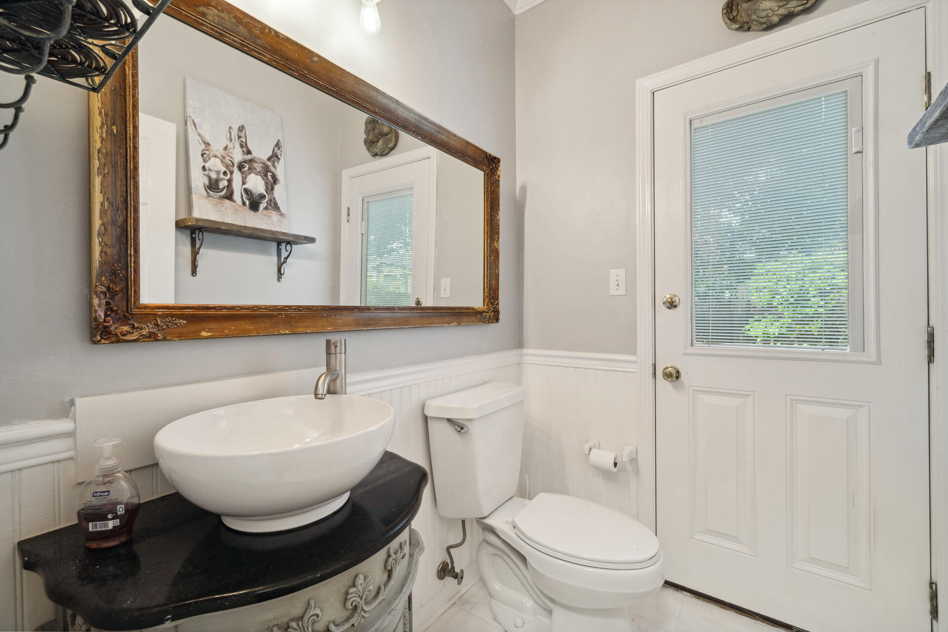 BAYVIEW MANOR - Residential