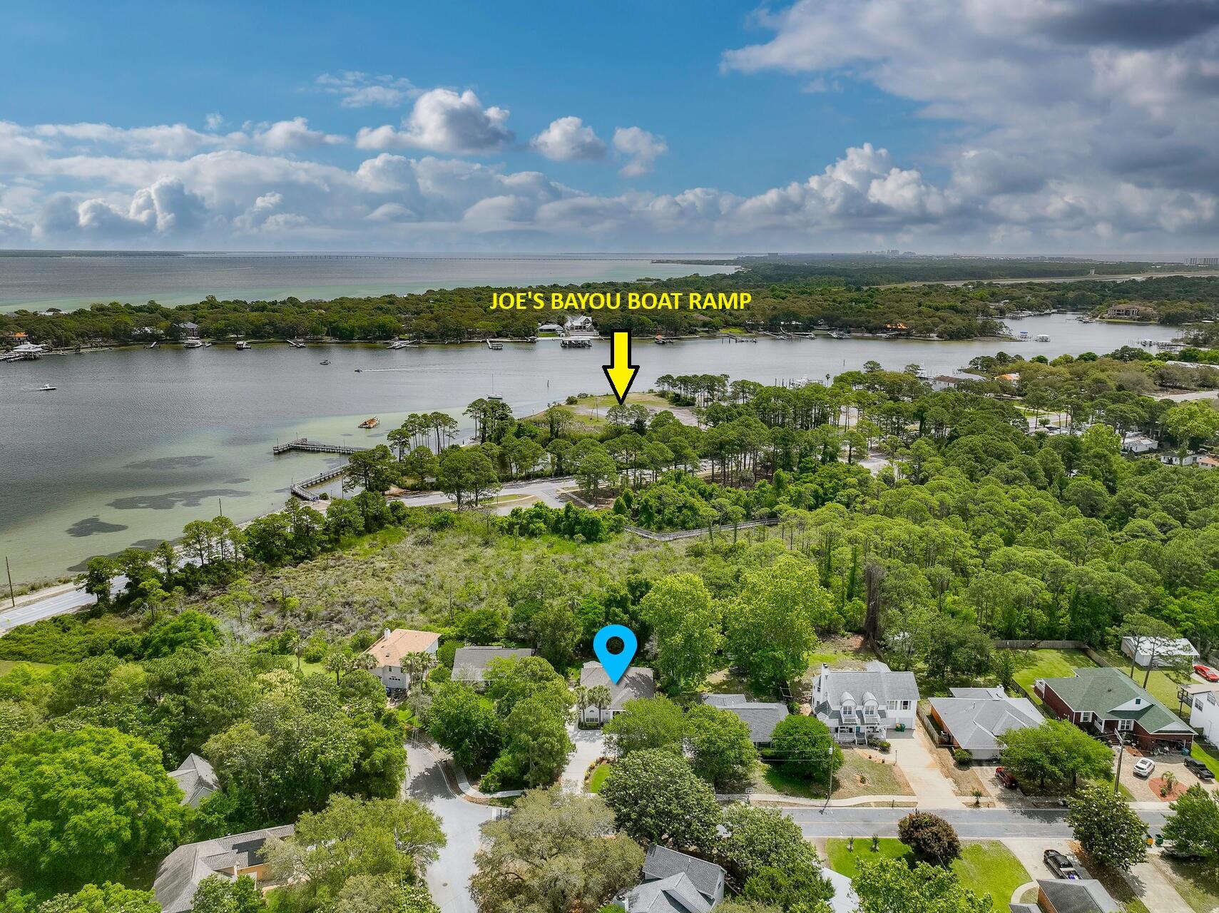 BAYVIEW MANOR - Residential