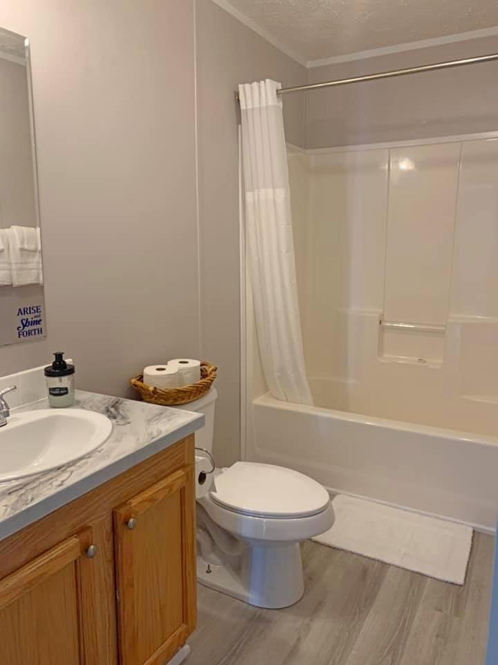 WREN ACRES - Residential