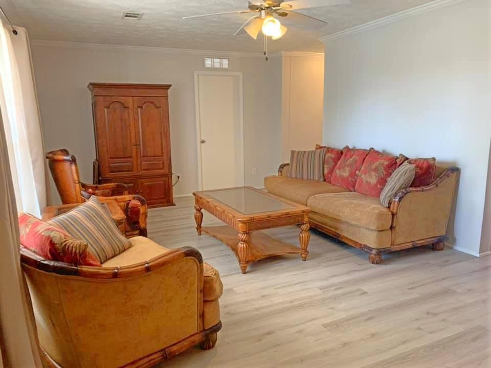 WREN ACRES - Residential