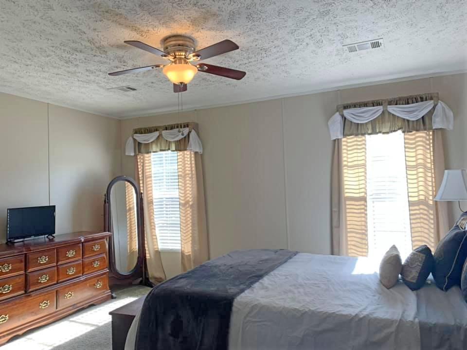 WREN ACRES - Residential