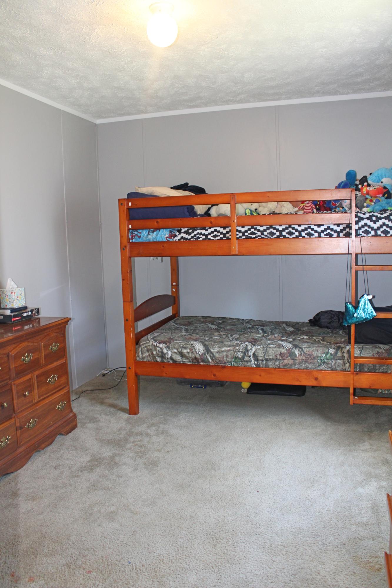 WREN ACRES - Residential