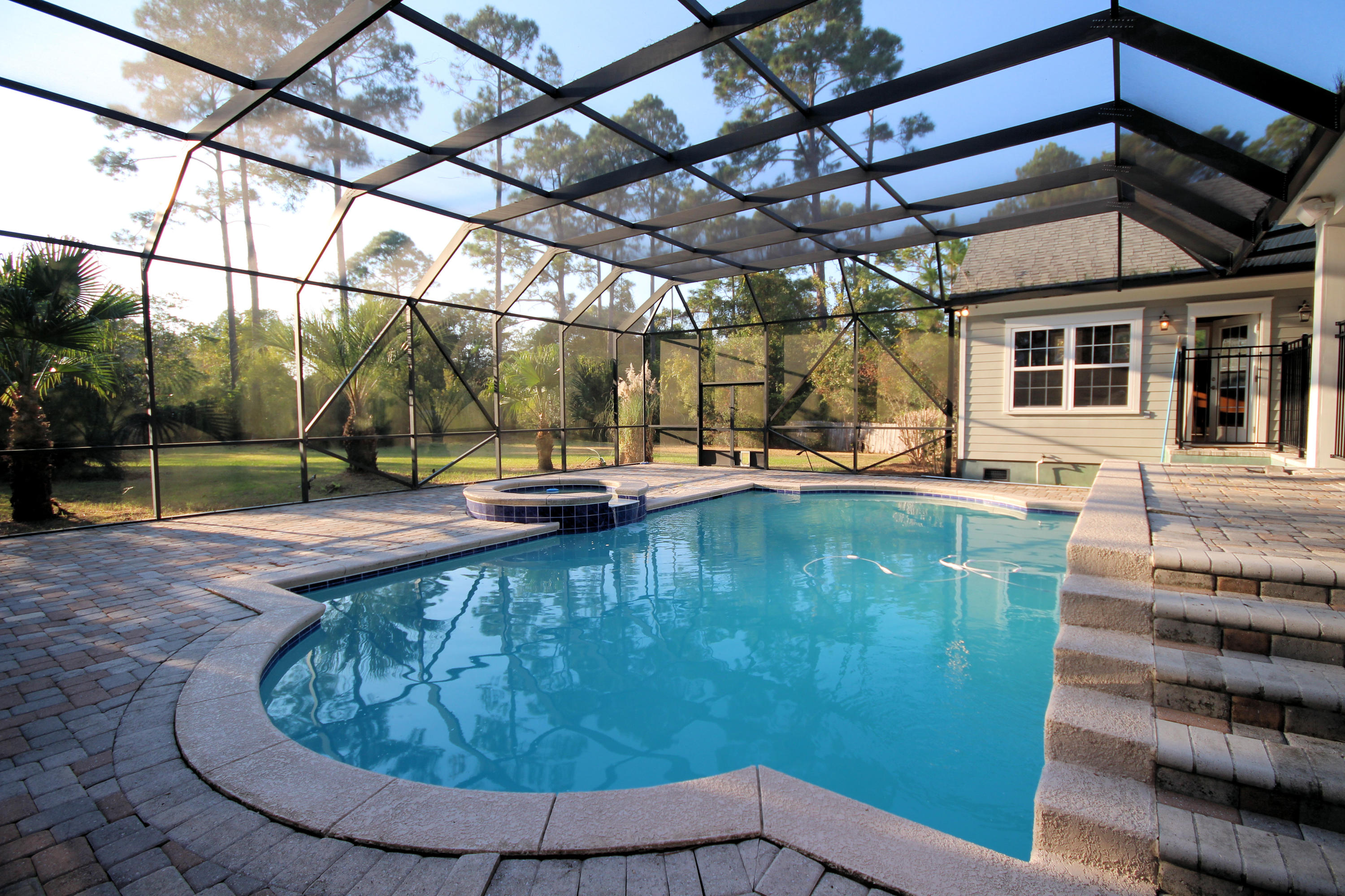 BAY PINE SHORES - Residential
