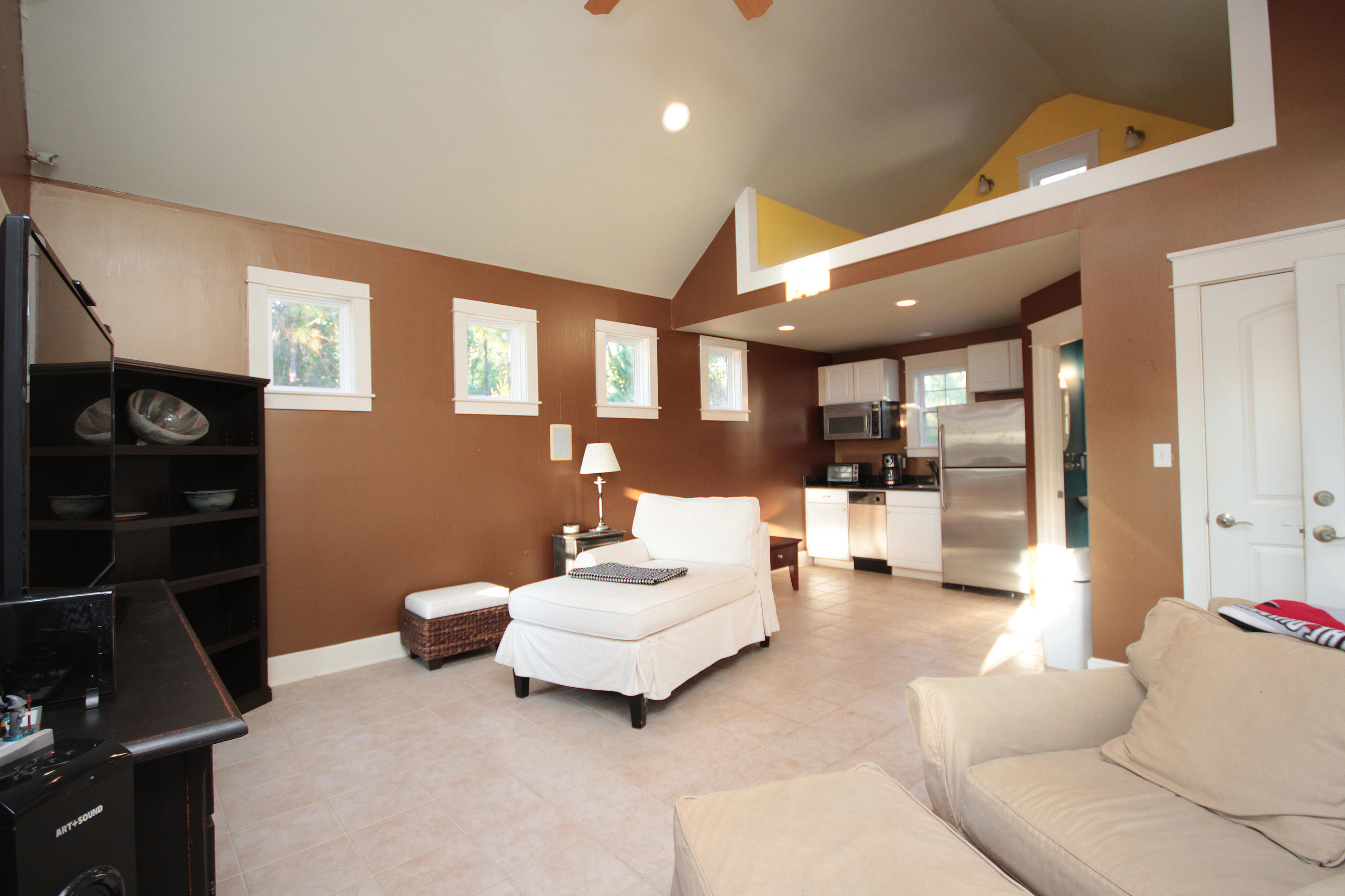 BAY PINE SHORES - Residential