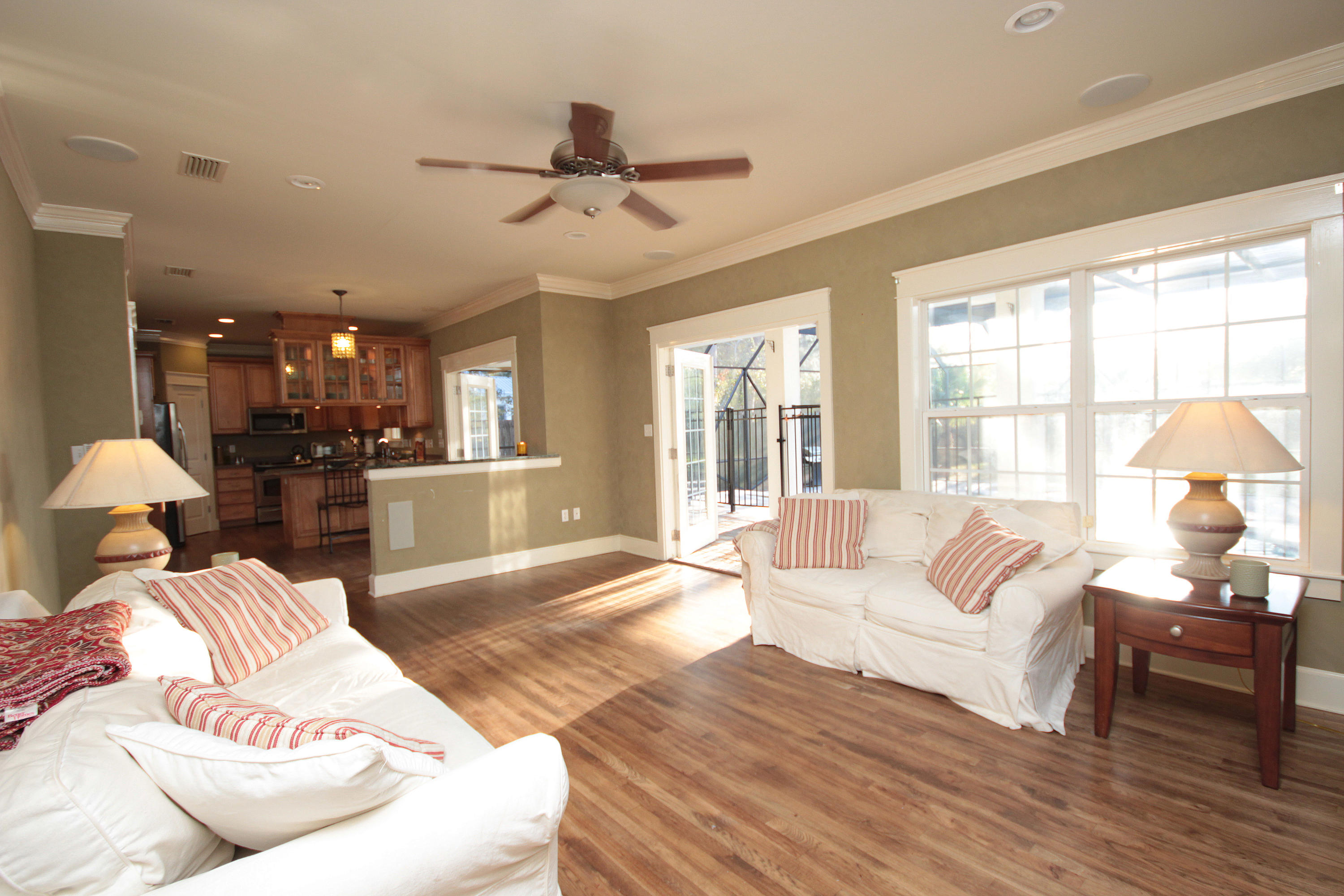 BAY PINE SHORES - Residential