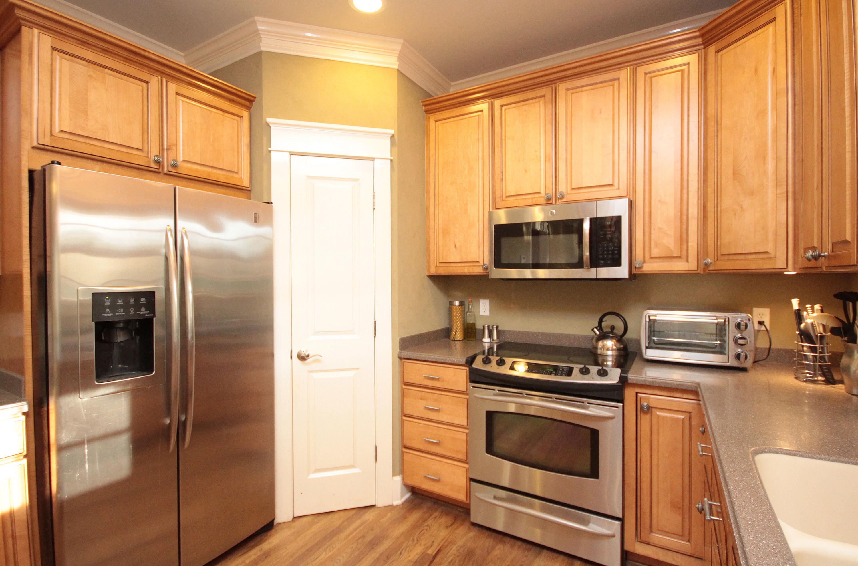BAY PINE SHORES - Residential