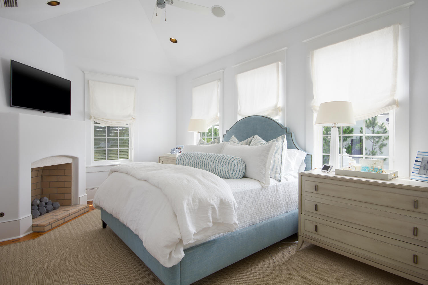 ALYS BEACH - Residential