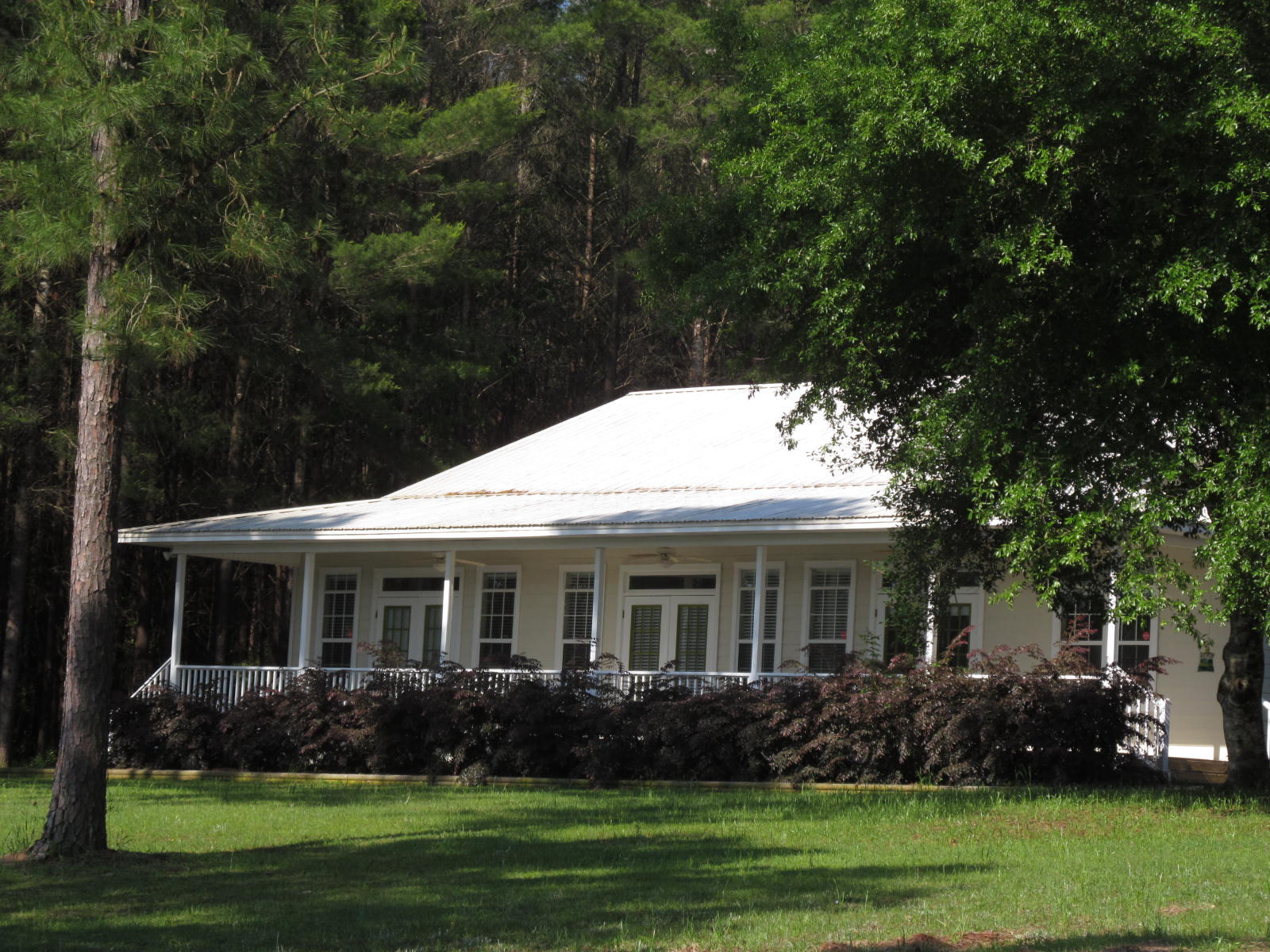 2716 custom built S.F. home! 40 wooded acres and your own private natural 10 acre lake (Lake Chipley). Excellent bream & big bass fishing! One of a kind!! Just 4 miles north of DeFuniak Springs. Minutes to I -10 and the beaches of South Walton County. Property to be sold ''as is'' Property is rented. Tenant knows it is for sale and will vacate with 30 days notice. Shown by appointment 24 hours notice.