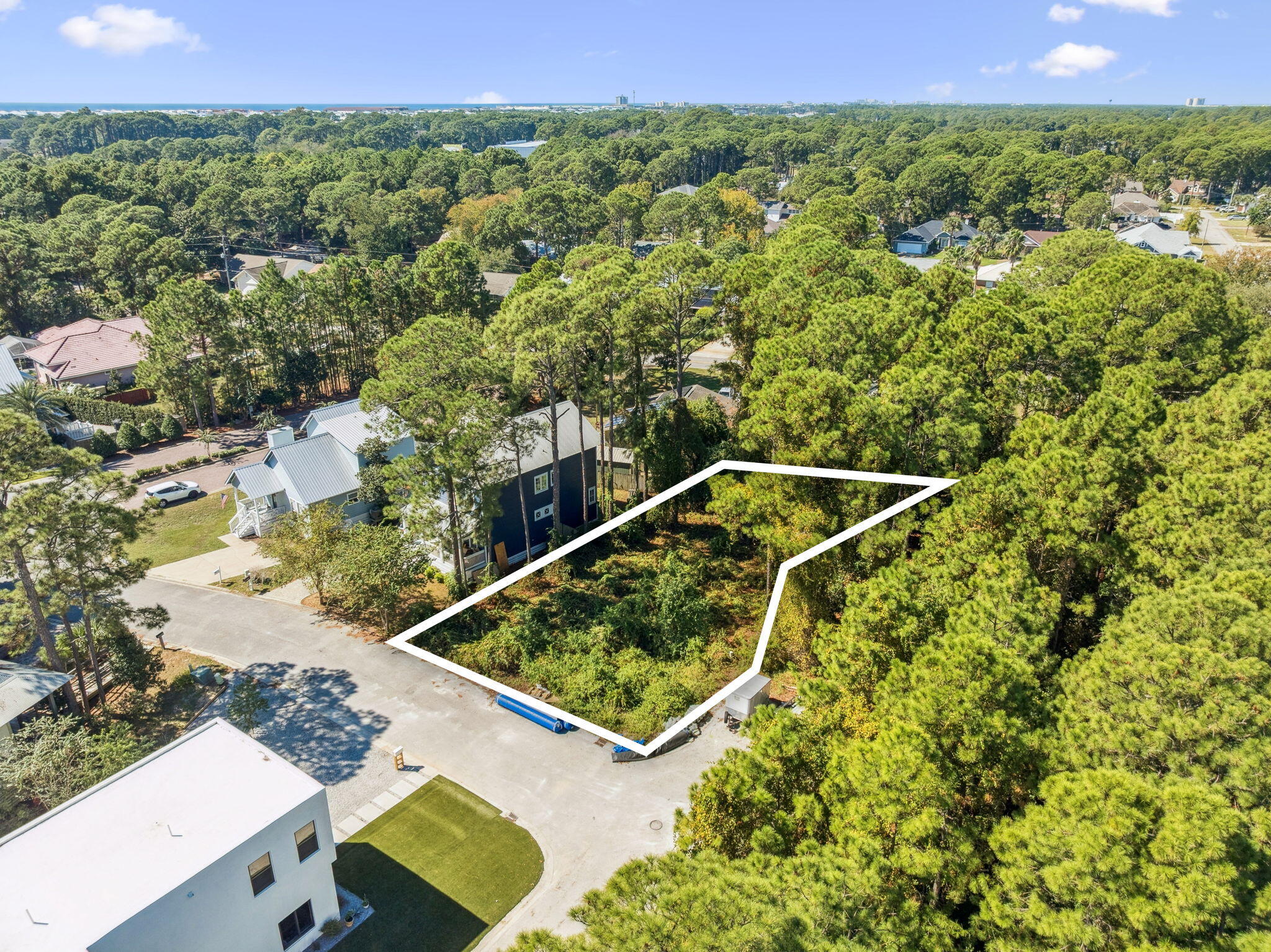 Bayshore Pines - Land