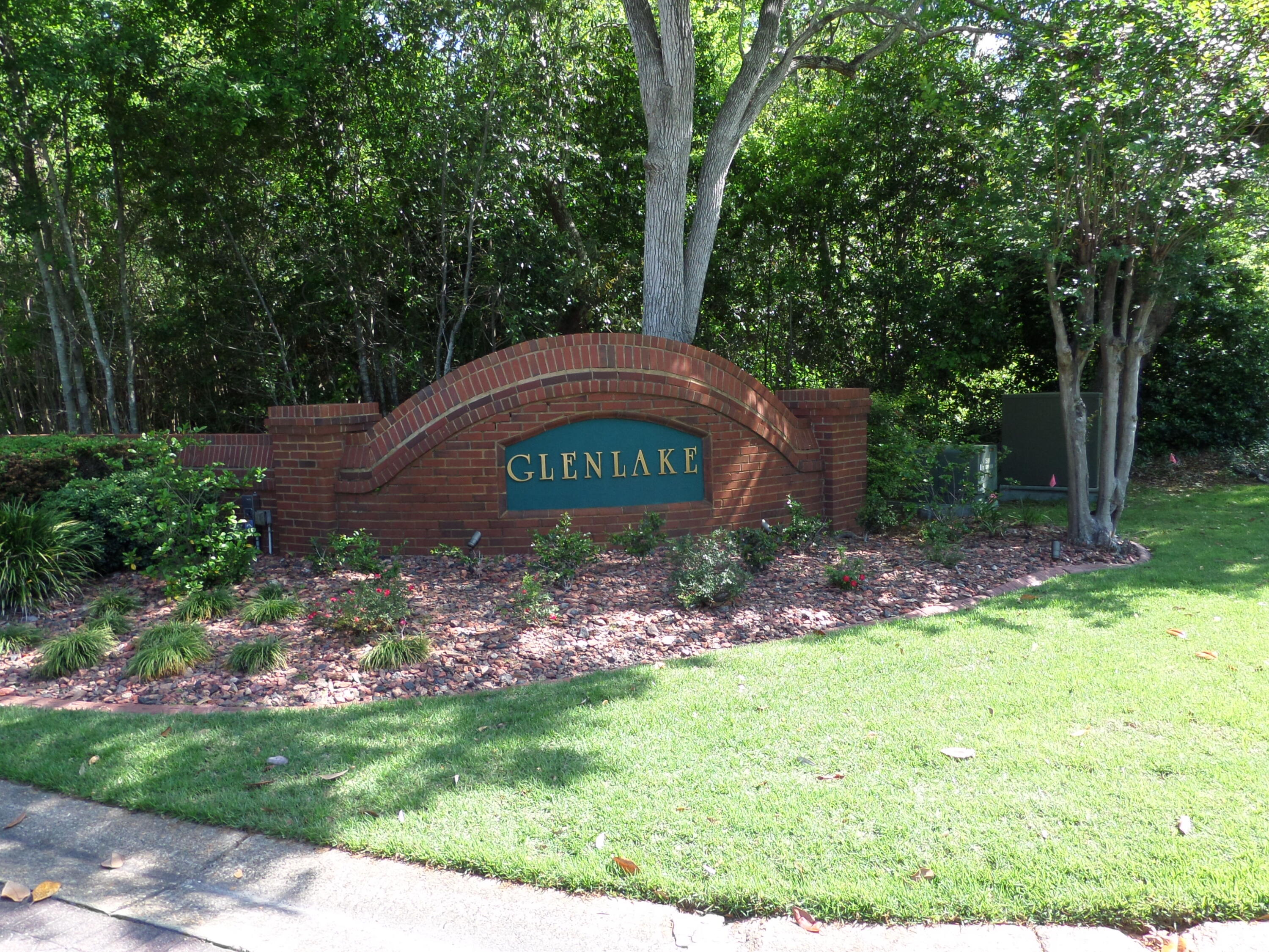 GLENLAKE PH 2 - Residential