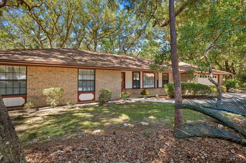 A home in Niceville